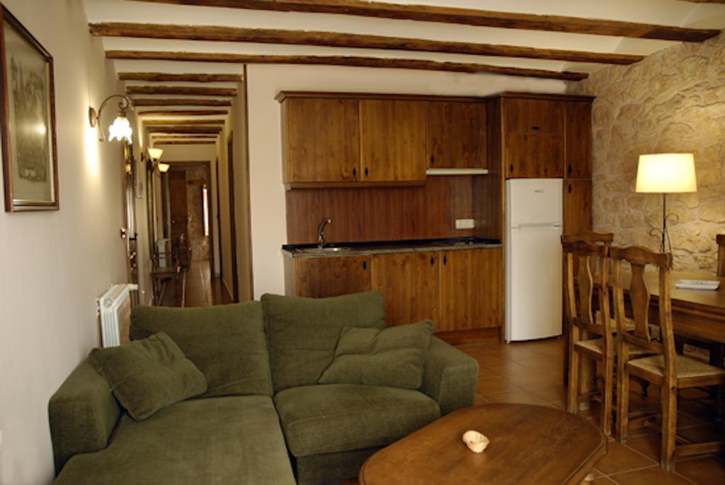 Parador De Santa Rita Molina de Aragon Exterior photo