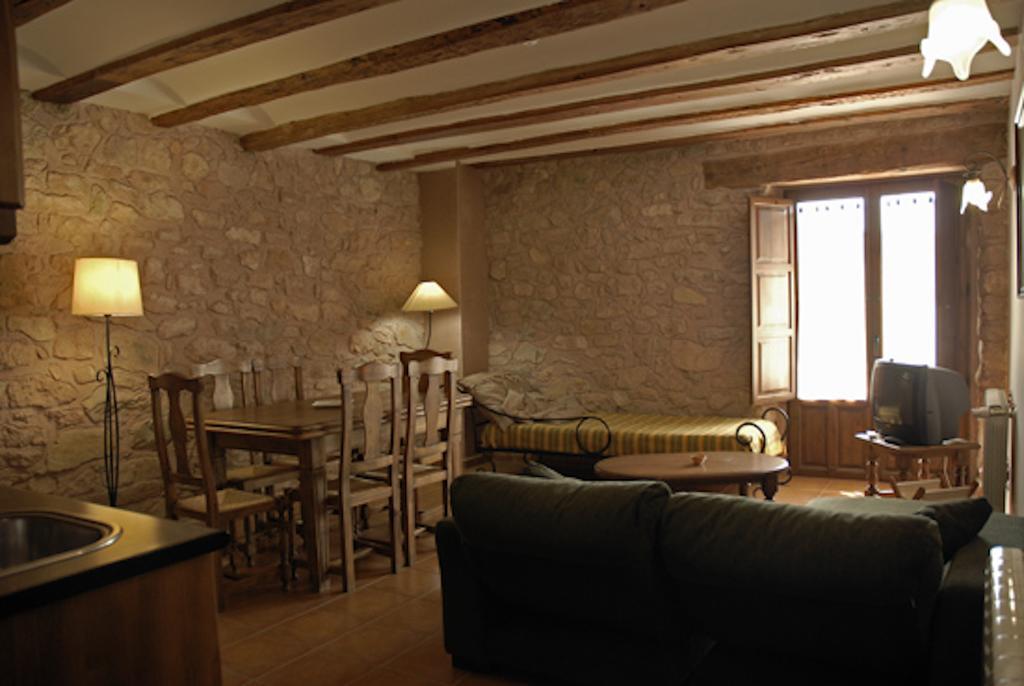 Parador De Santa Rita Molina de Aragon Exterior photo
