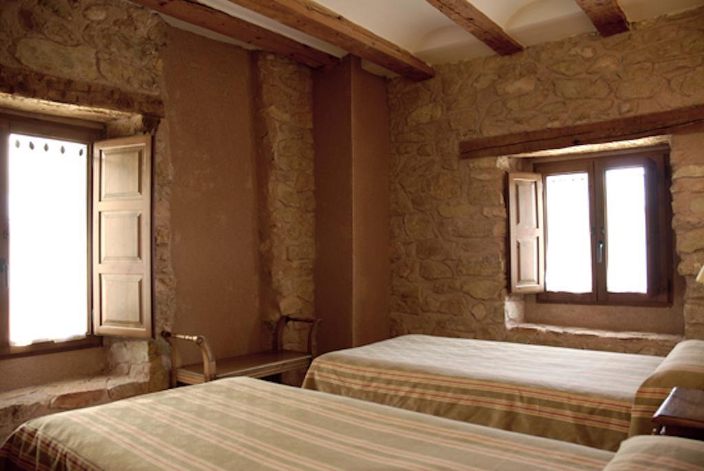 Parador De Santa Rita Molina de Aragon Exterior photo